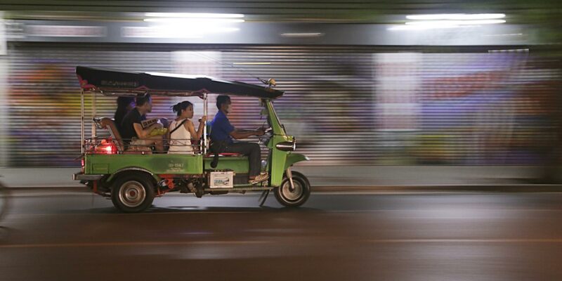 Tuk Tuk durch Bangkok